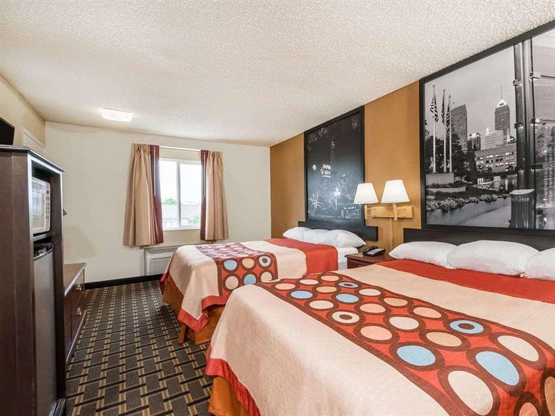 Super 8 By Wyndham Indianapolis/Ne/Castleton Area Hotel Luaran gambar